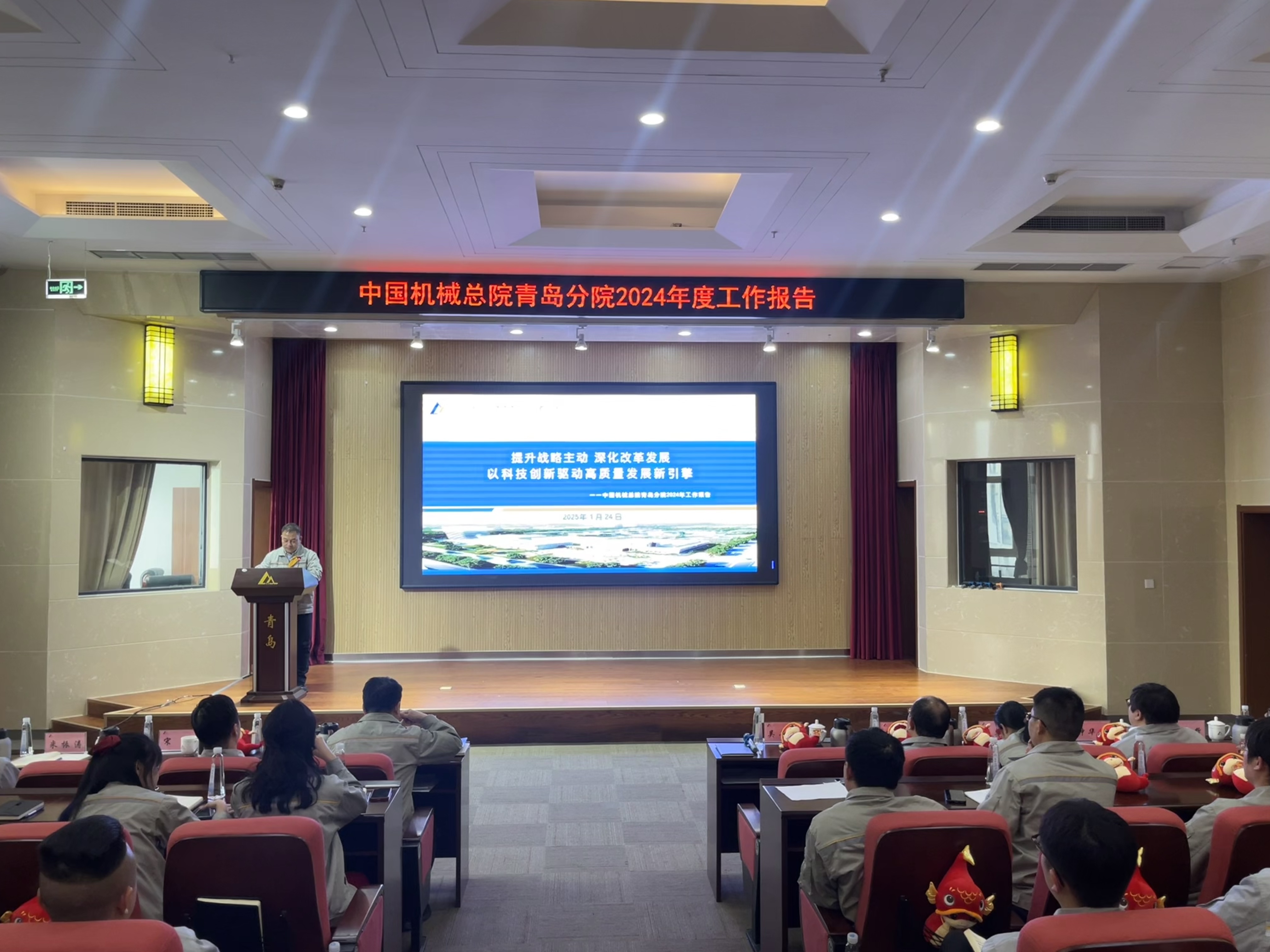 1002696569f542625d0d2e870460b91.jpg 1002696569f542625d0d2e870460b91.jpg